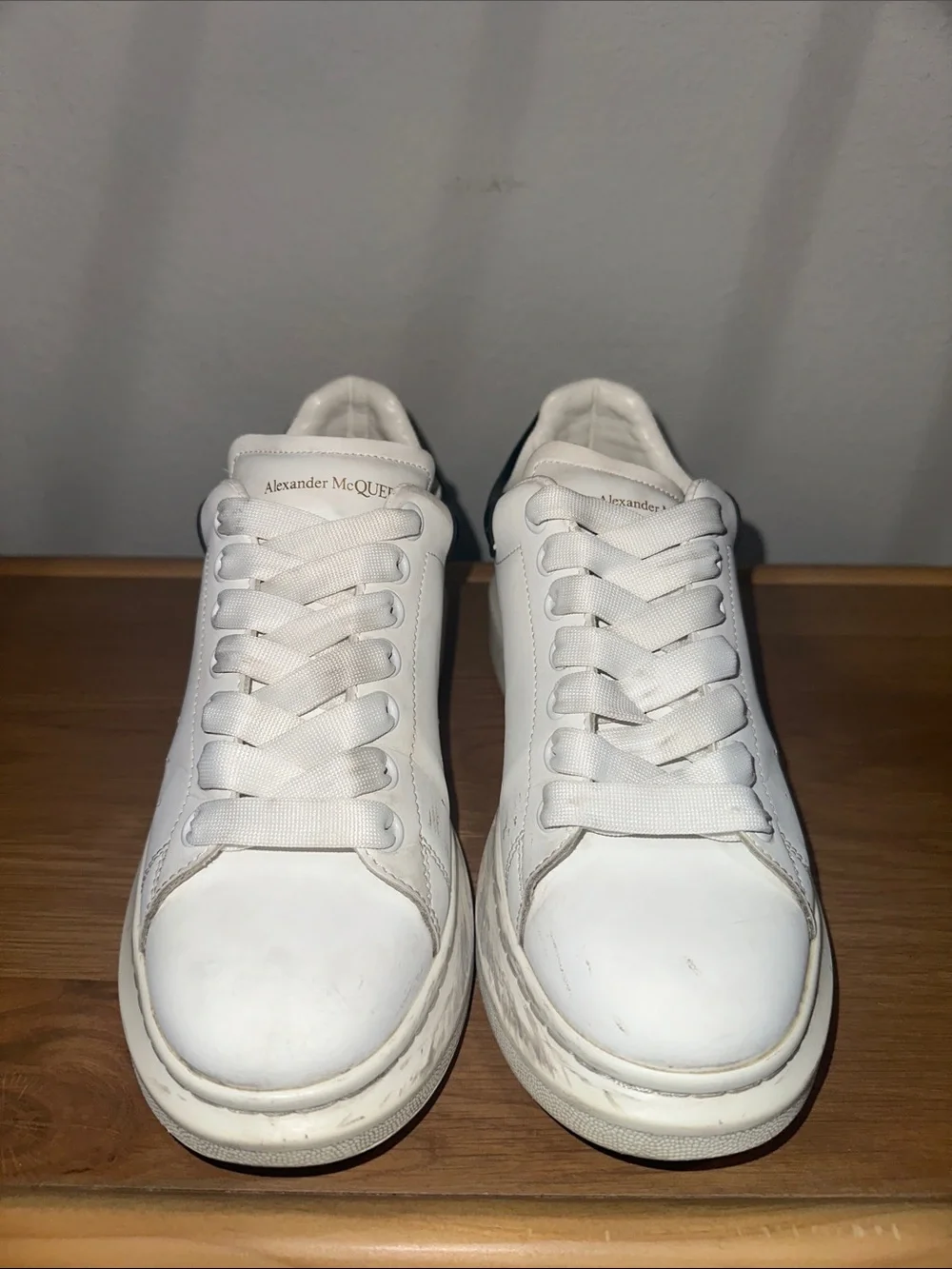 Alexander McQueen Women's Oversized Sneakers White/ Black 553770 Size 40 US 10
